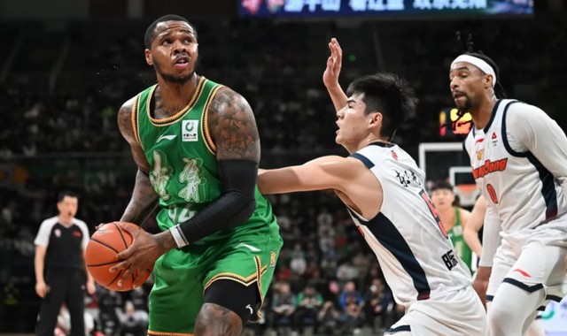 开云登录入口地址-CBA最新消息！曝辽宁男篮裁掉亨特，北京首钢主力外援受伤