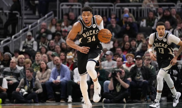 Kaiyun开云中国官网-字母哥伤情更新：无复出时间表但不赛季报销，雄鹿雪上加霜|吉安尼斯·安特托孔波|扬尼斯-阿德托昆博|丹佛掘金队|密尔沃基雄鹿队|奥斯汀-里弗斯_新浪新闻